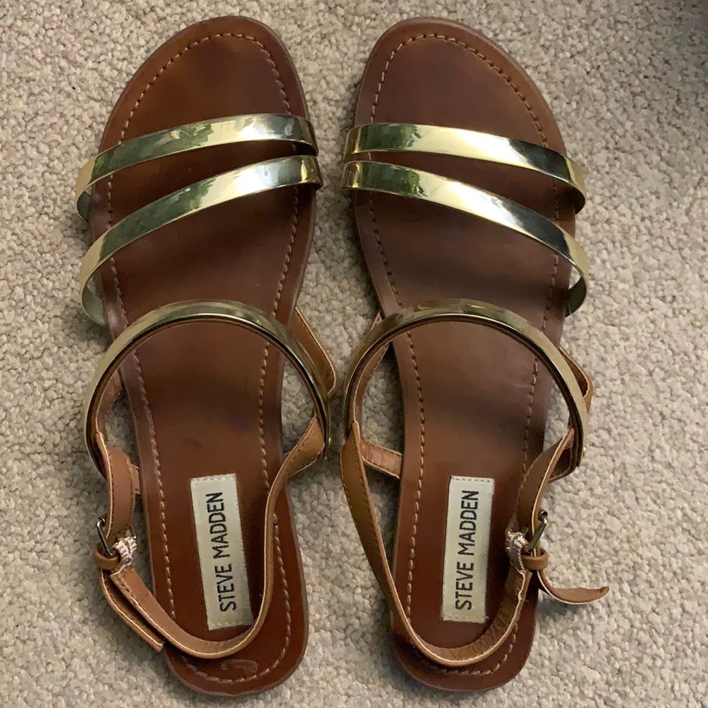Steve Madden gold sandals - Size 8 women’s